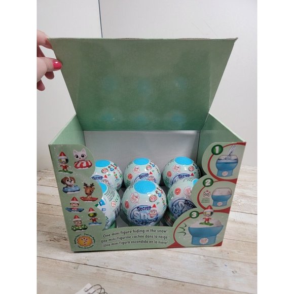 New Lot 6 Elf on the Shelf Secret Snow Prize Series 3 Mini Figure Hiding In Snow - Picture 16 of 16